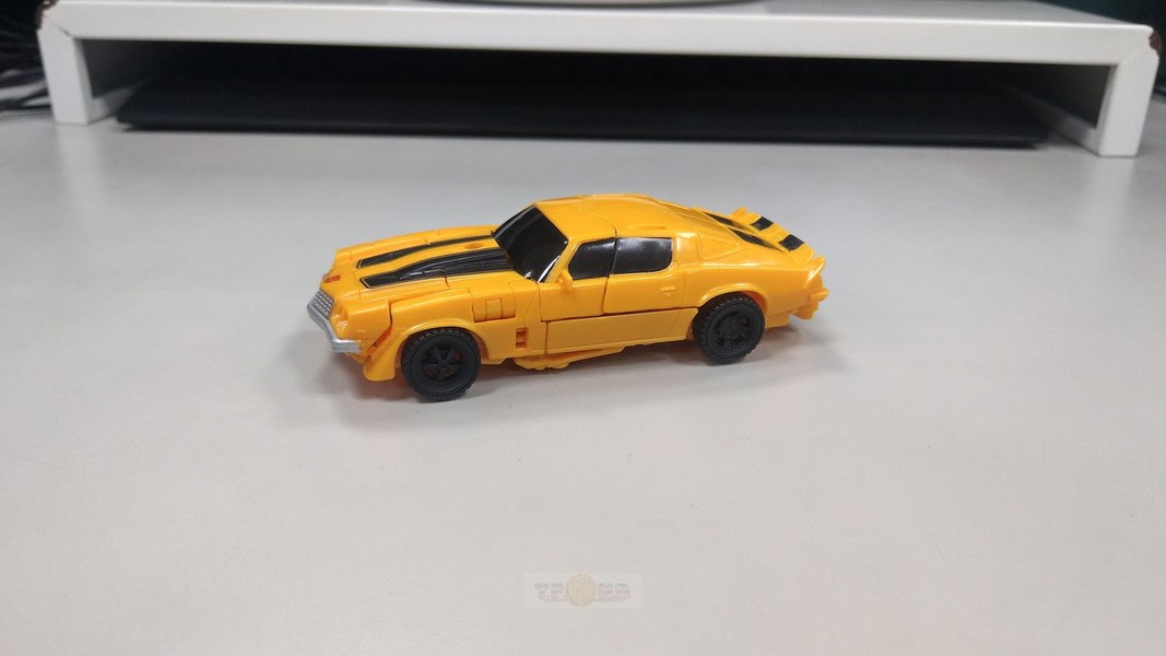 Transformers Bumblebee   In Hand Images Of Power Plus Wave 1 Assortment Toys 17 (17 of 18)
